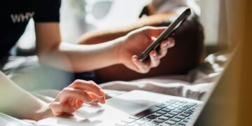 FTC Chair Lina Khan Cautions AI's Potential to Enhance Fraud and Scams