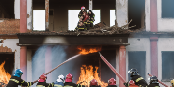 Firefighters Tackle Blaze at Abandoned Building in Local Area
