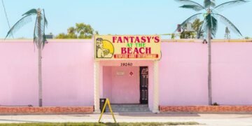French Photographer Explores American Culture Through Strip Club Perspectives