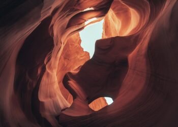 Many Americans Face Holiday Challenges Amid Rising Costs, Reports NPR