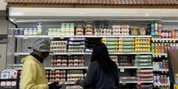 Retail Spending Declines in March as Consumers Tighten Their Belts