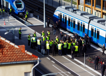 Senate Report Uncovers Biden DOT's Coordination with Cities on Migrant Housing