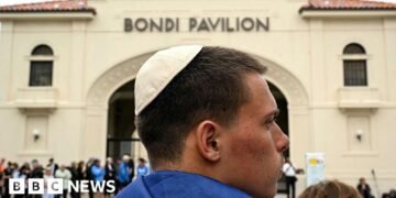 Australian Jewish Community Expresses Grief and Anger Following Recent Attack