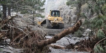 California Faces Severe Weather Threats Over Christmas: Floods, High Surf, Avalanches