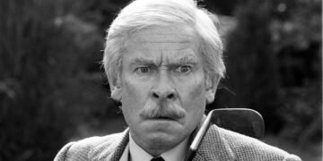 Celebrated Actor and Comedian Stanley Baxter Passes Away at 96