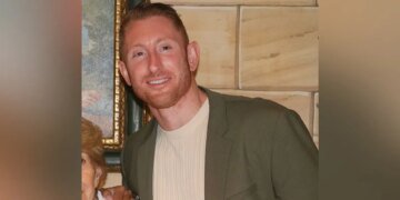 Coast Guard Conducts Search for Missing Attorneys Near Fort Myers Coast