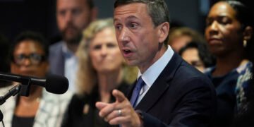 DNC Halts Release of 2024 Election Review Amid Ongoing Internal Discussions