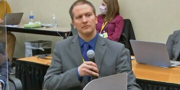 Derek Chauvin Requests New Trial in George Floyd Murder Case Appeal