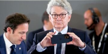 EU Signals Potential Response as US Restricts Five Europeans Over Censorship