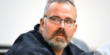 Ex-Kentucky Sheriff Confesses to Judge Shooting, to Pursue Insanity Defence