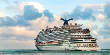 Experts Warn: Cruise Ship Murders and Missing Passengers Raise Safety Concerns
