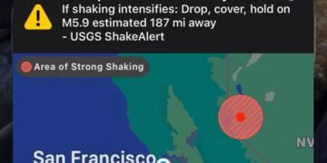 False Alarm for 'Drop and Cover' Earthquake Alert Sends Panic Across US