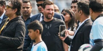 Fan Frenzy as Lionel Messi Visits Kolkata Stadium on India Tour Day One