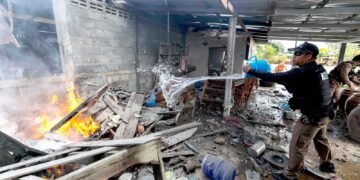 First Civilians Killed in Renewed Thailand-Cambodia Conflict Following Ceasefire