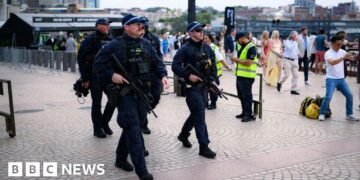 Heightened Police Presence in Sydney for New Year Celebrations Following Bondi Attack