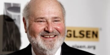 Homicide Detectives Probe Deaths at Home of US Director Rob Reiner