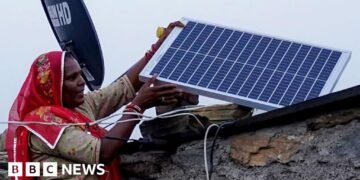 India's Renewable Energy Surge Reveals Critical Waste Management Challenges