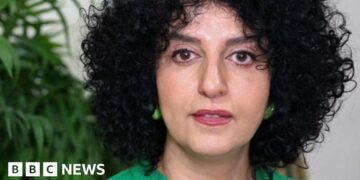 Iranian Nobel Laureate Hospitalised Following Arrest During Protests