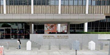 Los Angeles Man Charged with Attacking Federal Building Using Molotov Cocktails