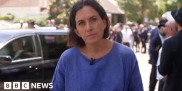 Mourners Gather at BBC for Rabbi Schlanger's Funeral Tributes