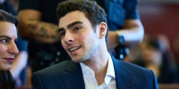 New Controversy Surrounds Statement by Luigi Mangione's Mother to Police