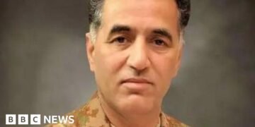 Pakistan's Military Sentences Ex-Spy Chief Faiz Hameed to 14 Years in Prison