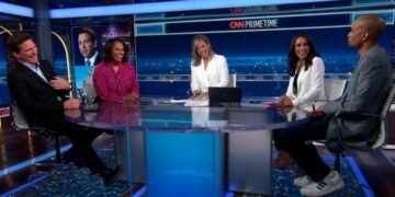 Panelist Responds Amused to DeSantis' Threats Against Disney