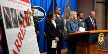 Pipe Bomb Suspect Admits Targeting US Political Parties, FBI Reports