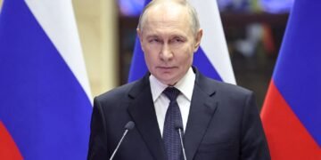 Putin's Spymaster Holds Call with MI6 Chief Amid EU Talks on Ukraine Funding