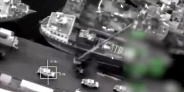 Saudi Arabia Strikes Mukalla Amid Concerns Over UAE Arms Shipment to Separatists