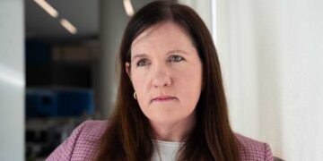 Supreme Court Reviews Case Potentially Shifting Balance of Powers in Government