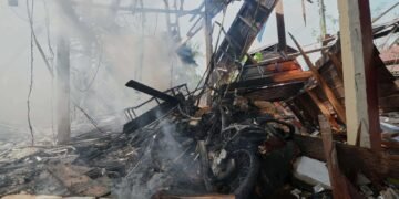 Thailand Dismantles Bridge Amid Ongoing Dispute with Cambodia Over Border Region