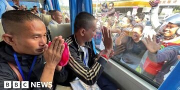 Thailand Releases 18 Cambodian Soldiers Detained Since July