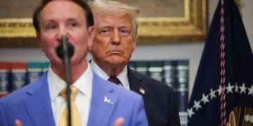 Trump Advocates for US Acquisition of Greenland in World News Commentary