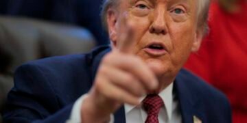 Trump's Comments on Somali Immigration Amid Signalgate and CDC Vaccine Discussions