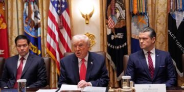 Trump's Security Strategy Criticises Europe, Emphasises Western Hemisphere Dominance