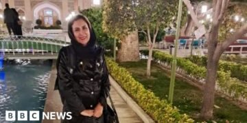 UN Experts Call for Iran to Halt Execution of Activist Woman