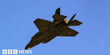 US Launches Significant Airstrike Against ISIS Positions in Syria