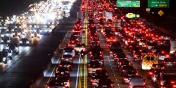 U.S. Traffic Congestion Reaches Record Levels, Reports NPR