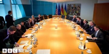 Ukraine Ceasefire Talks Progress as US Officials Highlight Negotiation Advances