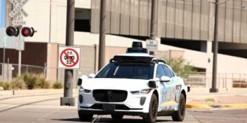 Waymo Enhances Software Following Incidents with Stopped School Buses