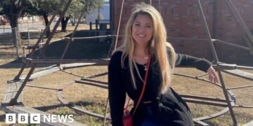 Americans Prepare for New Year Amid Rising Healthcare Access Concerns