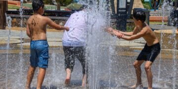 Australia Experiences Record Heatwave with Temperatures Approaching 50°C
