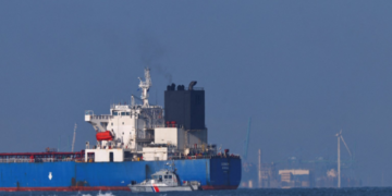 Captain of Alleged Russian Shadow Tanker Taken into French Custody