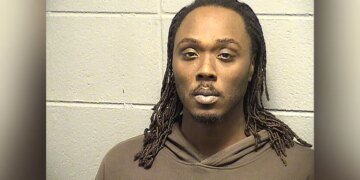 Chicago Man Charged After Allegedly Recording Fatal Train Stabbing Incident