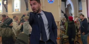 DOJ Probes Disruption by Anti-ICE Protesters at Minnesota Church Service