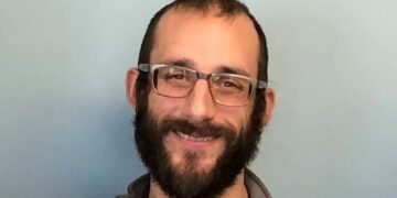 Family of Man Fatally Shot by Federal Officer Seeks Truth and Justice