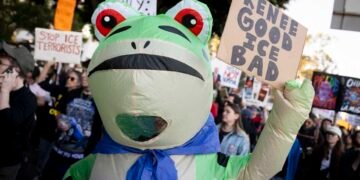 ICE Operations in Minnesota; Iran-U.S. Dialogue; Insights on Federal Reserve Move