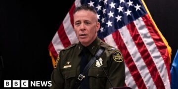 Immigration Chief Leaves Minneapolis as Trump Deploys Border Official Homan