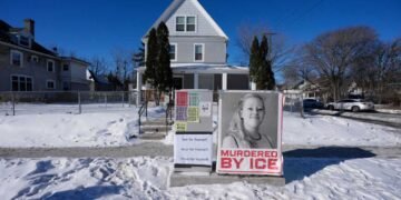 Judge Refuses to Halt Increased Immigration Enforcement in Minnesota